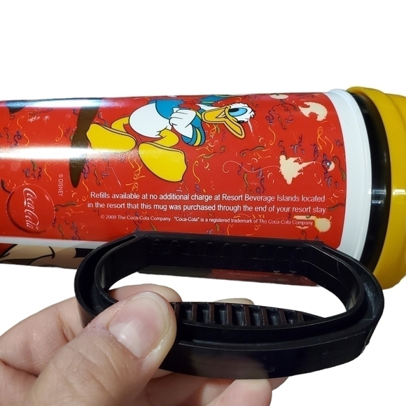 Coca-Cola 2009 Resort Disney Parks Character hot cold mug Free refills - Picture 5 of 8